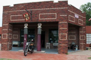 DX Seaba Station, Chandler (Oklahoma)