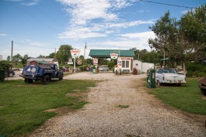 Gary Parita Service Station (Ash Grove, Missouri)