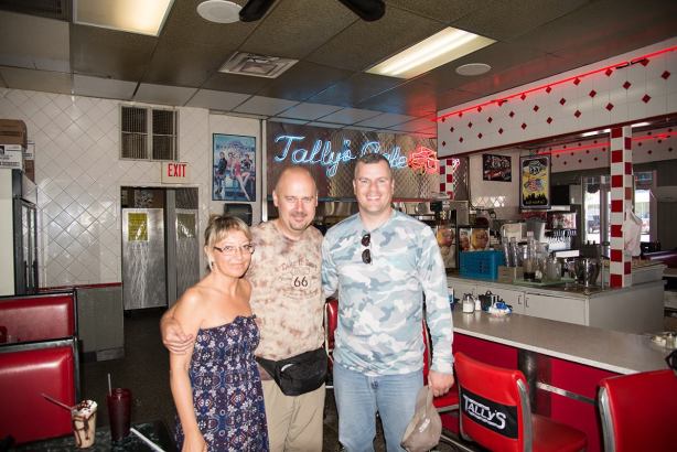 16300021_10211437594886303_7083534052369201634_o